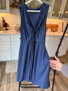 SHEIN Navy Sleeveless Twist-Front Midi Dress